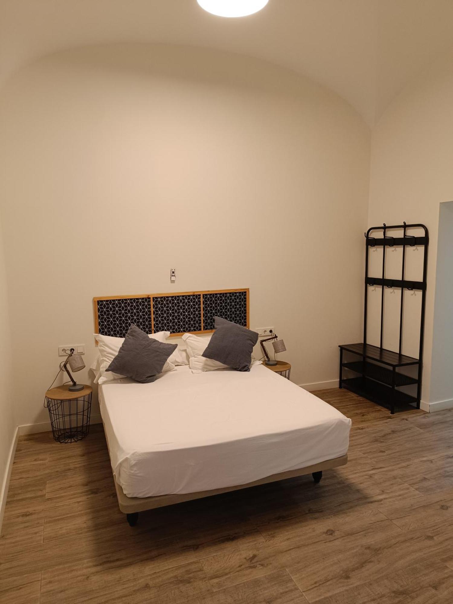 Apartamentos Al-Qazeres Luxury La Concepcion Cáceres Exterior photo