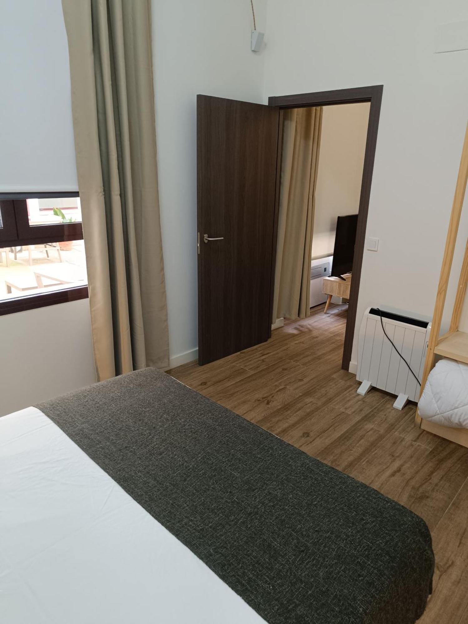 Apartamentos Al-Qazeres Luxury La Concepcion Cáceres Exterior photo