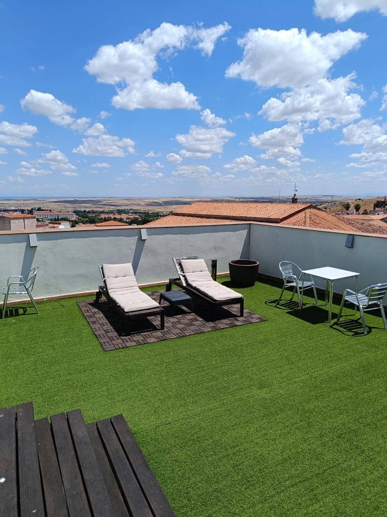 Apartamentos Al-Qazeres Luxury La Concepcion Cáceres Exterior photo